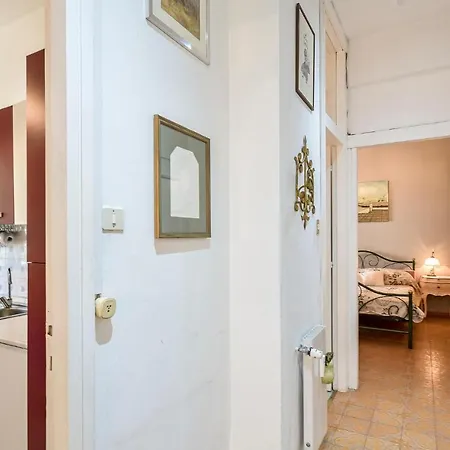 1 Bedroom Stunning In Lejlighed *