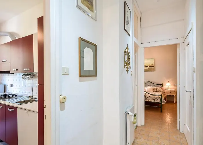 1 Bedroom Stunning In アパート *